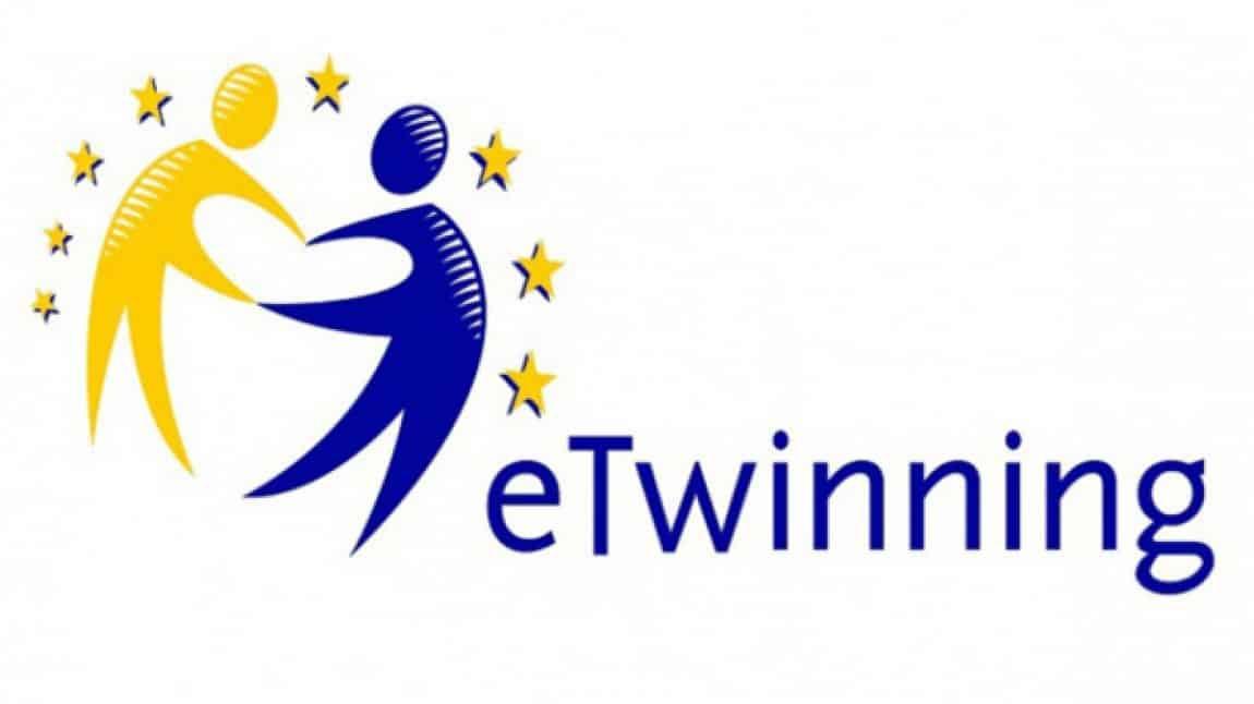 E-twinning Projemiz Cadıl's Paw Heroes Konferans 